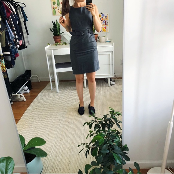 Banana Republic Dresses & Skirts - Banana Republic Belted Grey Work Dress